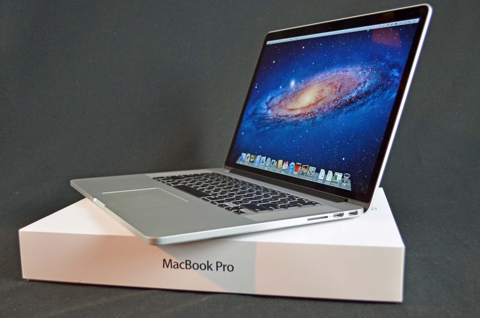 MacBook Pro M3 16-inch